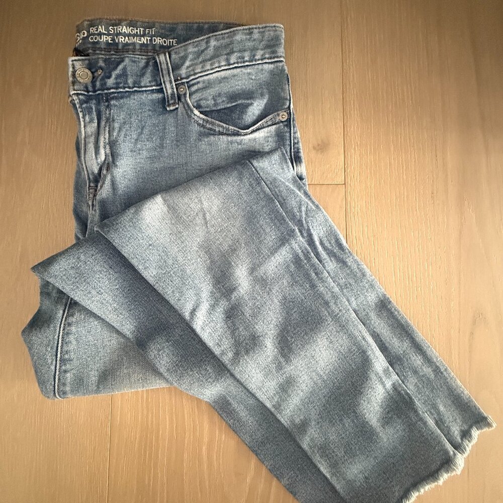 Gap "Real Straight" Light Wash Denim Jeans Size 12/31R